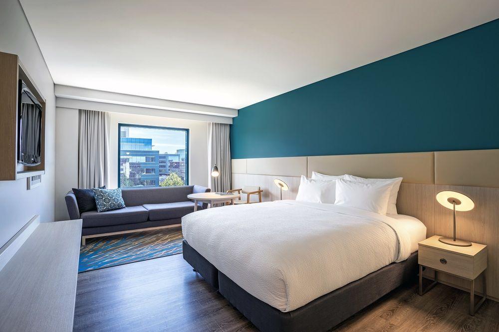 Отель Crowne Plaza Sydney Macquarie Park By Ihg Экстерьер фото