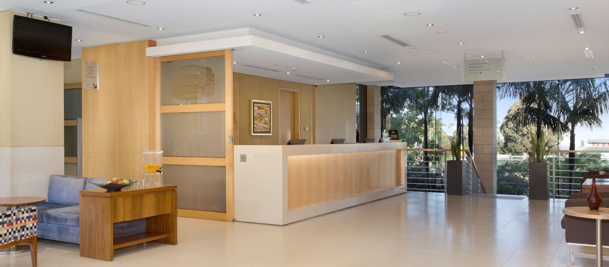 Отель Crowne Plaza Sydney Macquarie Park By Ihg Экстерьер фото